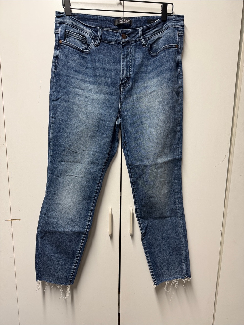 Judy Blue Faded Indigo Cropped Slim Jeans